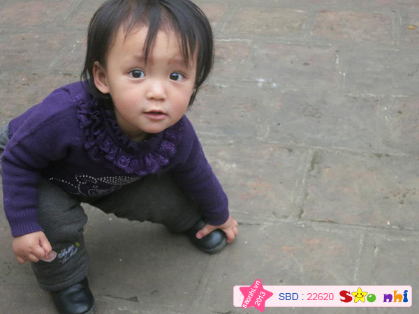 Tuột giầy rùi mẹ ơi