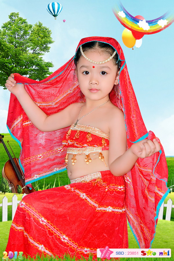 Bé Lê Nguyễn Phương Nghi