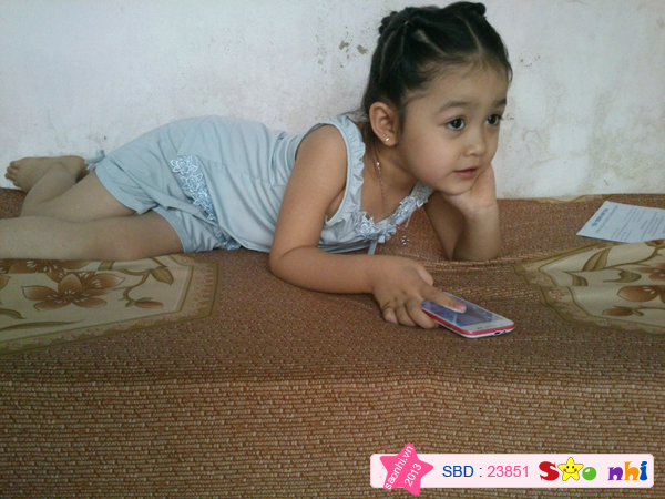 Bé Lê Nguyễn Phương Nghi