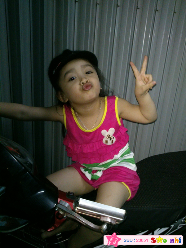 Bé Lê Nguyễn Phương Nghi