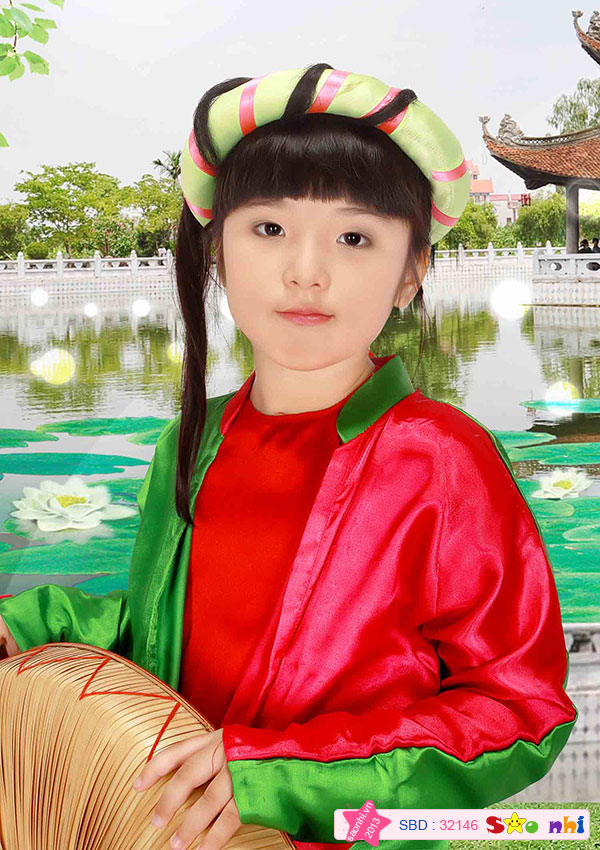 Bé Nguyễn Trần Khánh Linh
