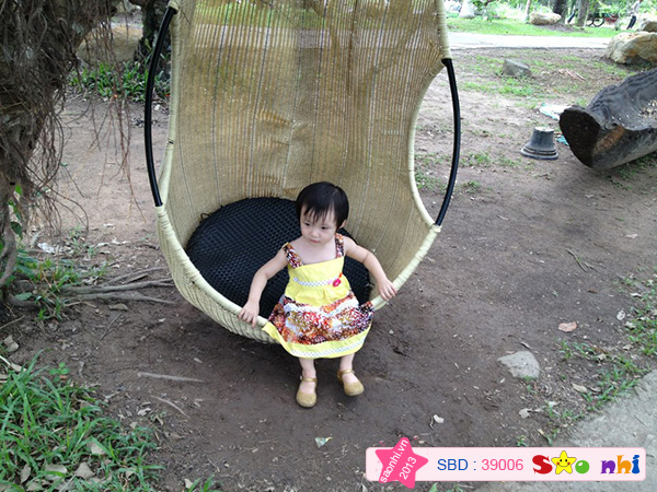 Bé Trần Nguyễn Hà My