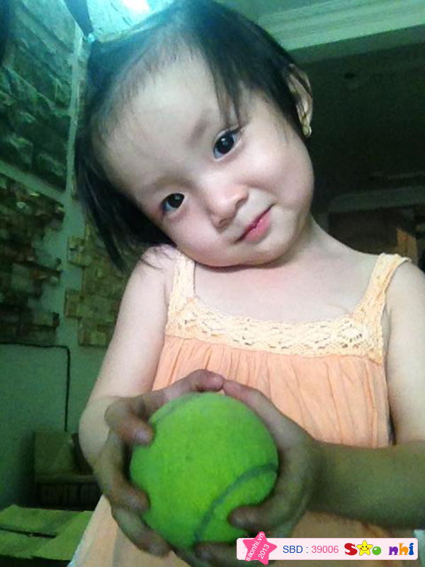 Bé Trần Nguyễn Hà My