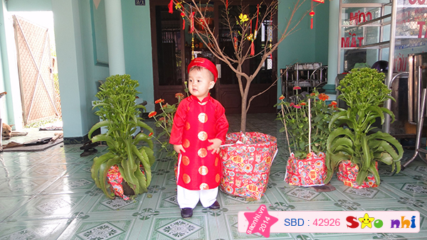 Bé Trần Tiến Phát