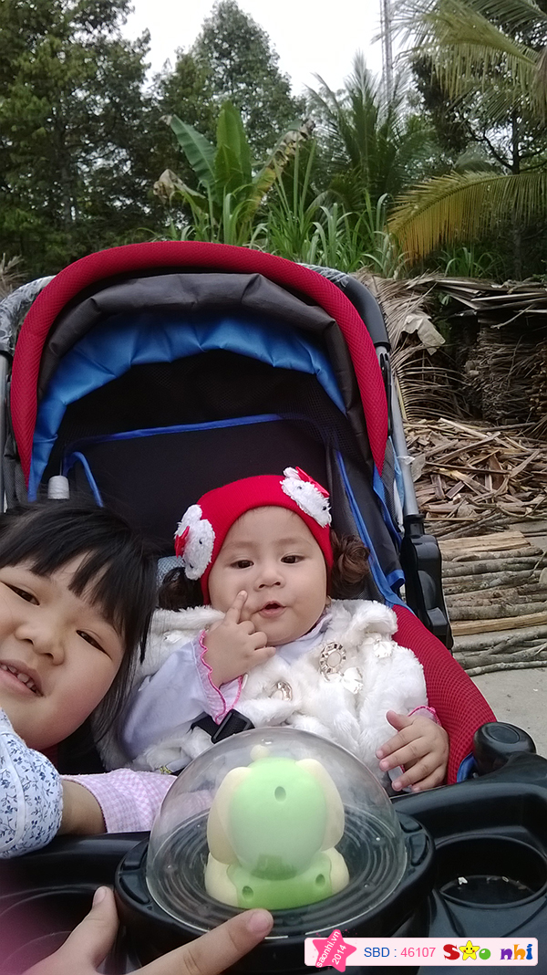 Nhìn xem ai mà cute vậy nè ^^