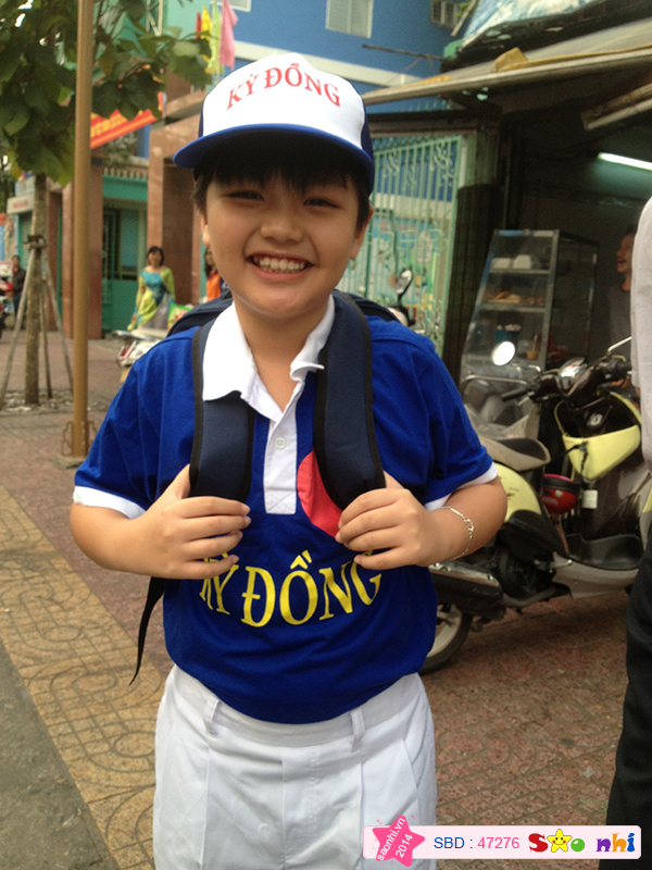 Bé Thái Hồng Quân