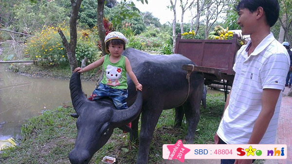 Bé Bùi Lý Bảo Ngọc