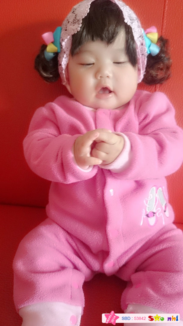Bé Trần Gia Linh