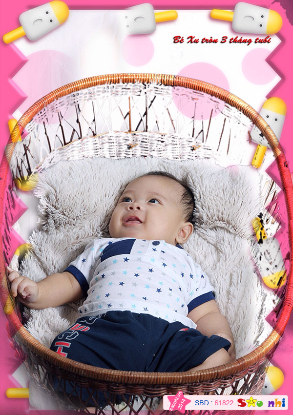 Cháu thích cười lắm ạ. Nhưng mỗi lần chụp ảnh cháu ngại lắm nên cứ e thẹn thế thôi