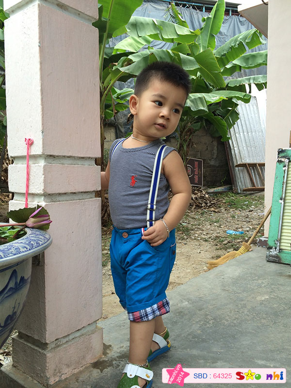 Bé Trần Đăng Khôi Nguyên