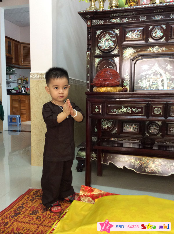 Bé Trần Đăng Khôi Nguyên