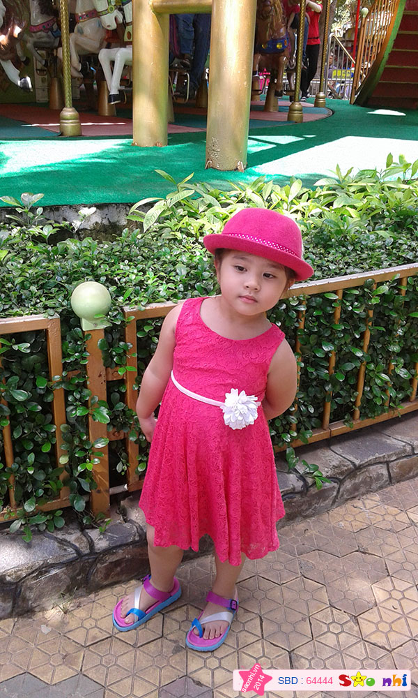 Bé Nguyễn Ngọc Huyền Trân