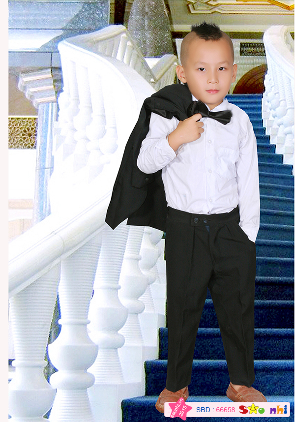 Bé Nguyễn Chấn Hưng