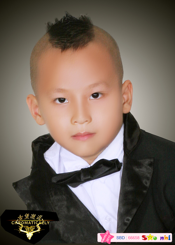 Bé Nguyễn Chấn Hưng