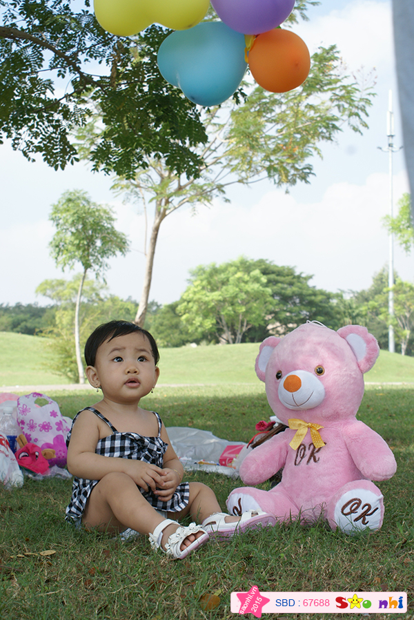 Bé Nguyễn Lê Linh Đan