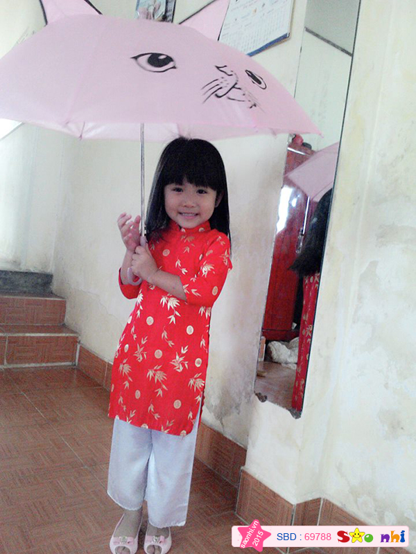 Bé Nguyễn Hoàng Bảo Trang