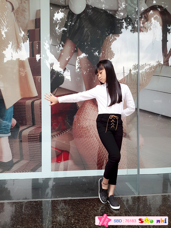 bé Phạm Nguyễn Hiền Mai