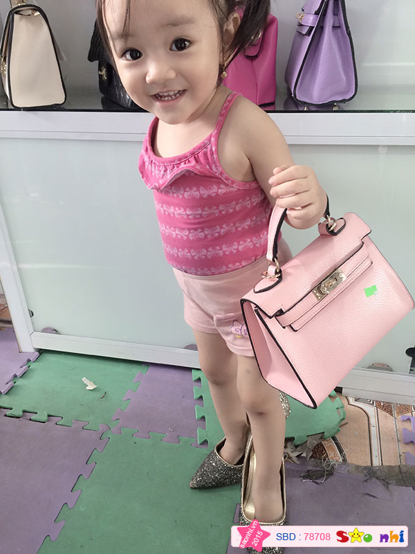 Bé Bùi Nguyễn Quỳnh Chi