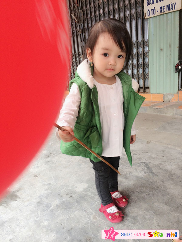 Bé Bùi Nguyễn Quỳnh Chi
