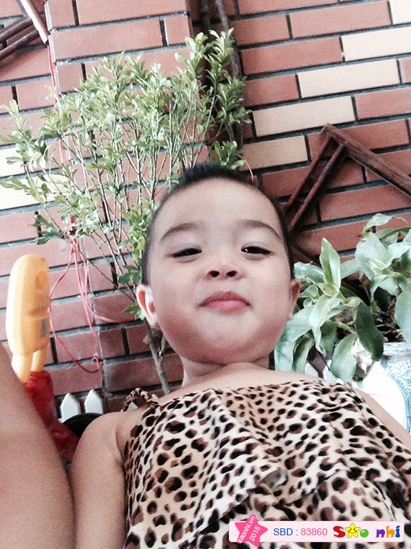 Bé Lê Nguyễn Khánh An