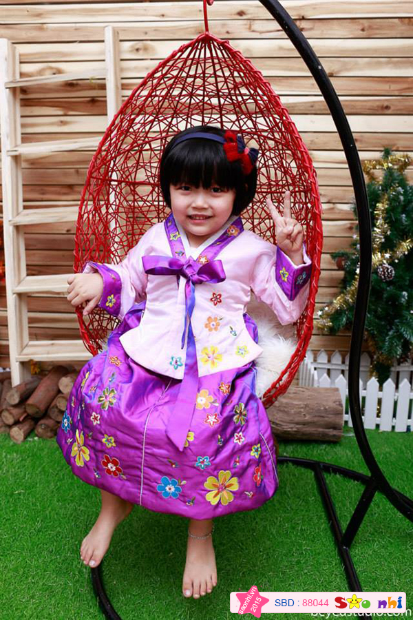 bé Lê Hoàng Bảo Ngọc