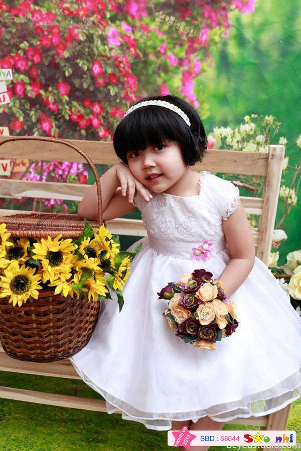 bé Lê Hoàng Bảo Ngọc