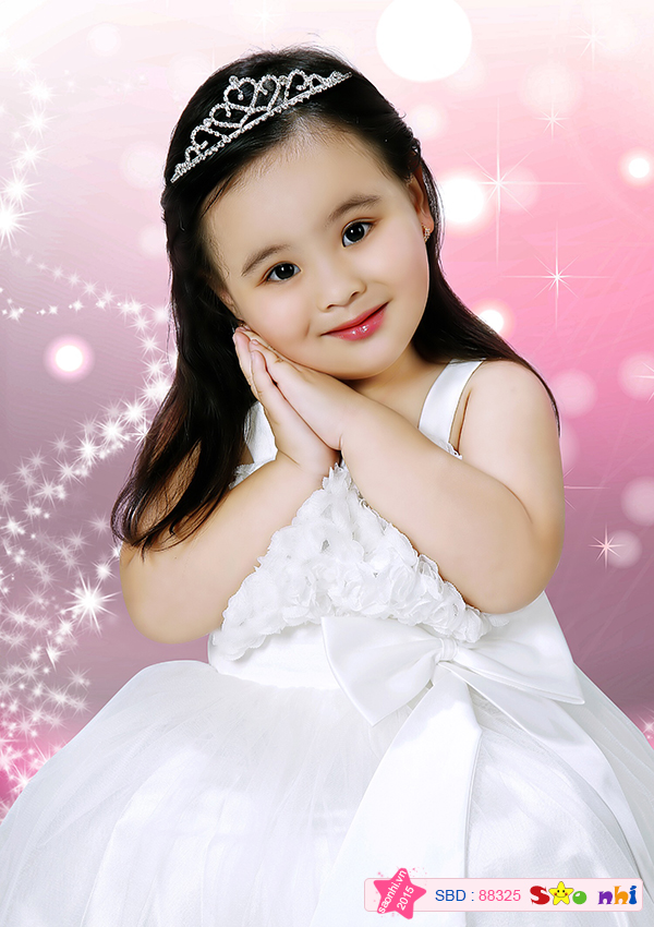  bé Nguyễn Ngọc Tuyết Nhi