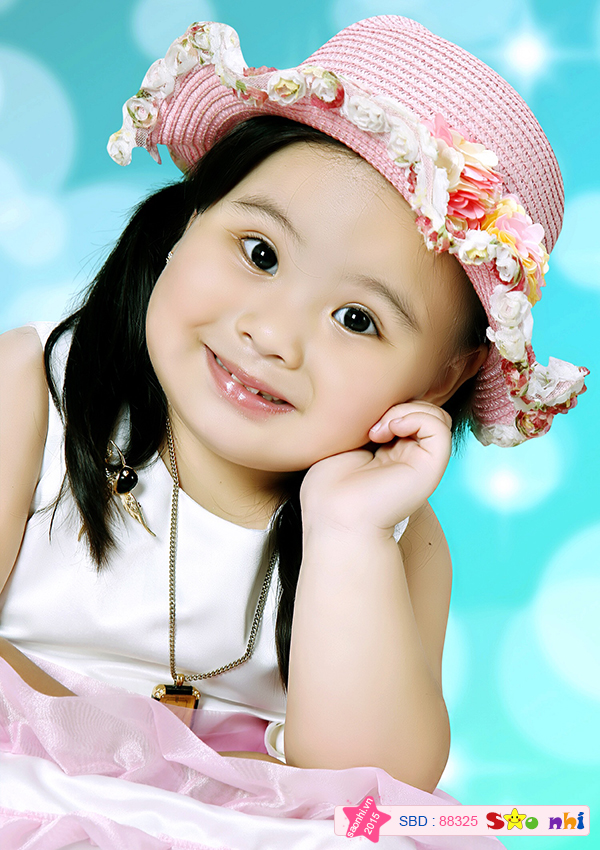  bé Nguyễn Ngọc Tuyết Nhi