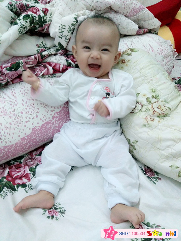 bé Trần Nguyễn Thiên Anh