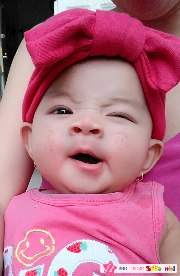 bé Trần Nguyễn Thiên Anh