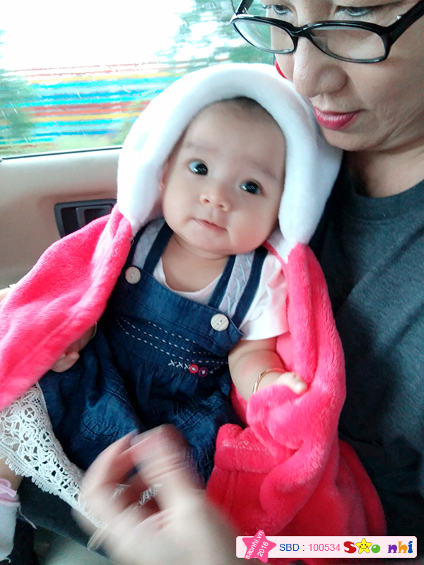 bé Trần Nguyễn Thiên Anh